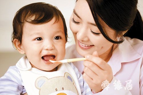 阳姓女孩取名