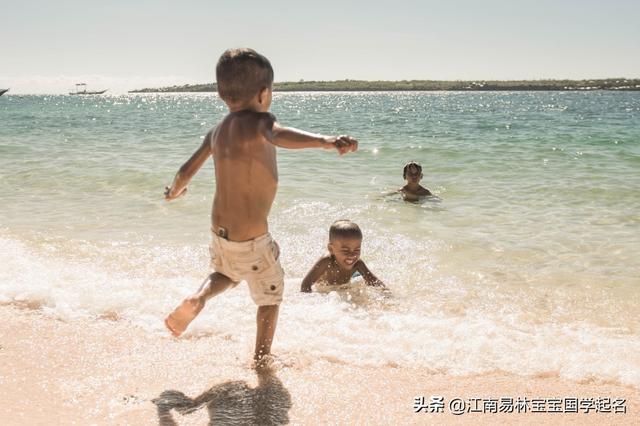 这些简朴大方的男孩名字，化繁为简，在普通中显示出不普通_宝宝起名_宝宝起名,诗经起名