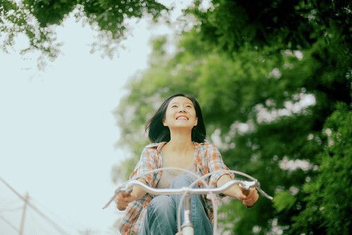 翁姓男宝宝起名_姓翁的男孩名字(满分/高分)