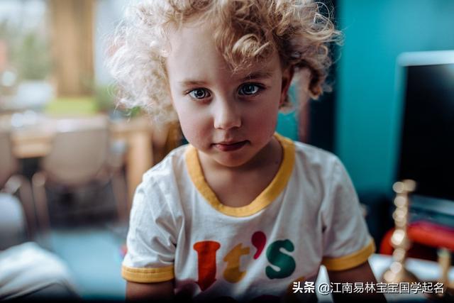 这些青春浪漫的名字，奏响岁月之歌，愿流年不负、时光不朽_宝宝起名_起名,诗经起名