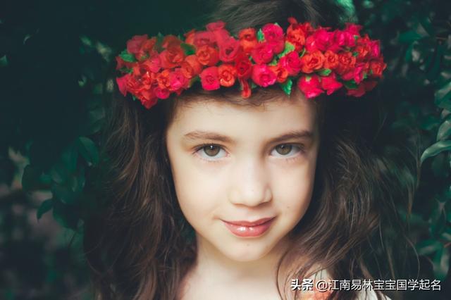 宋词精选起名:300个优雅尊贵的女孩名字,大小姐气质十足_宝宝起名_取名,起名
