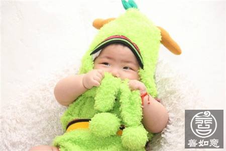 如何给七夕出生宝宝起名 2017七夕出生宝宝名字大全