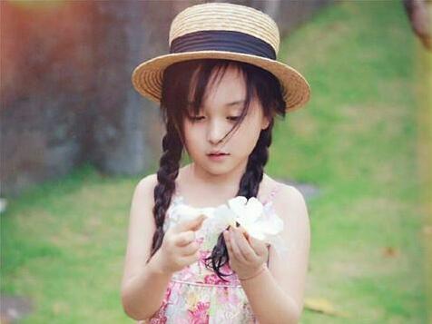 给女孩起个好名字的重要性 名字会对女孩子有什么影响