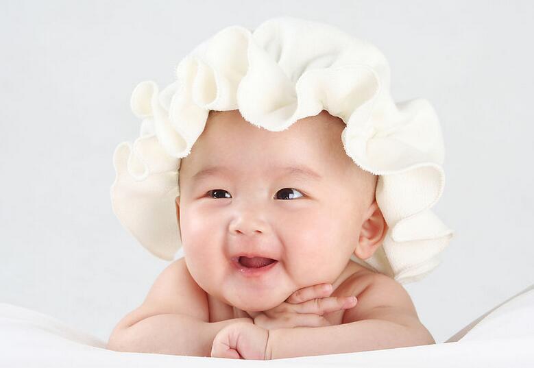 2016冯姓男女宝宝起名字大全