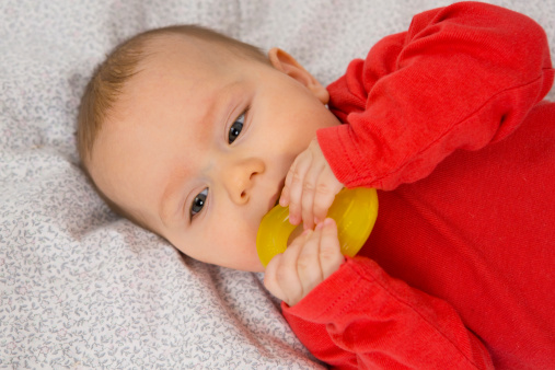 2016年新晋妈妈不能错过的贺姓宝宝起名创意！