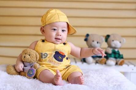 2017年男宝宝乳名大全 好听的女宝宝乳名2017