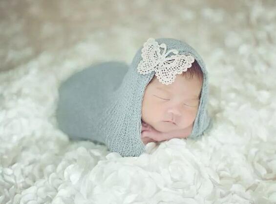 2017属鸡女宝宝起乳名大全 2017鸡年女宝宝起小名的方法