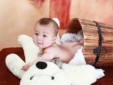 女宝宝如何起一个洋气好听的乳名 2017年好听的女宝宝乳名小名大全