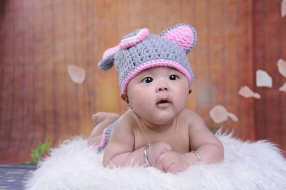 如何为女宝宝起乳名 寓意深刻的女宝宝乳名